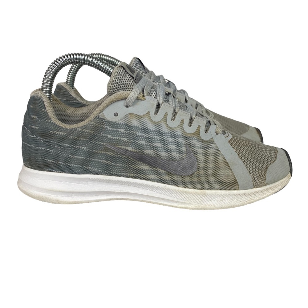 Nike Downshifter 8 Fade Shoes 922853-002 Youth Size 5Y Grey And White